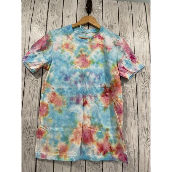 Bella Canvas Tie Dye Unisex Size M Short Sleeve T-Shirt Handmade Ice‎ tie dye - Picture 1 of 7